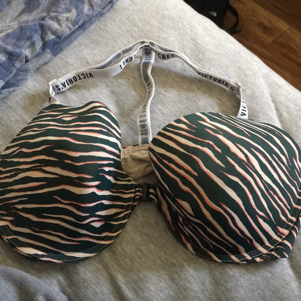 Front clip vs bra no push up